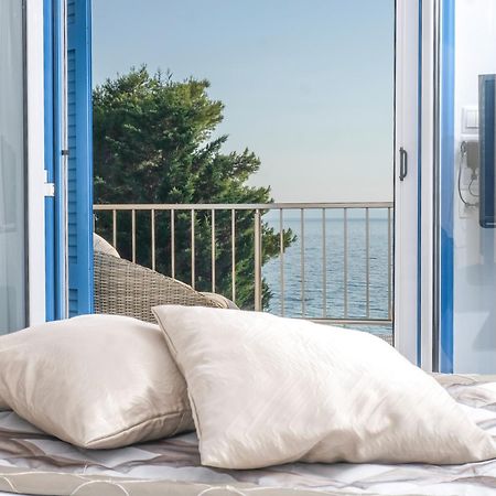 Acrotel Athena Villa Elia Nikitis Eksteriør billede