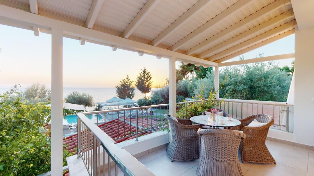 Acrotel Athena Villa Elia Nikitis Eksteriør billede