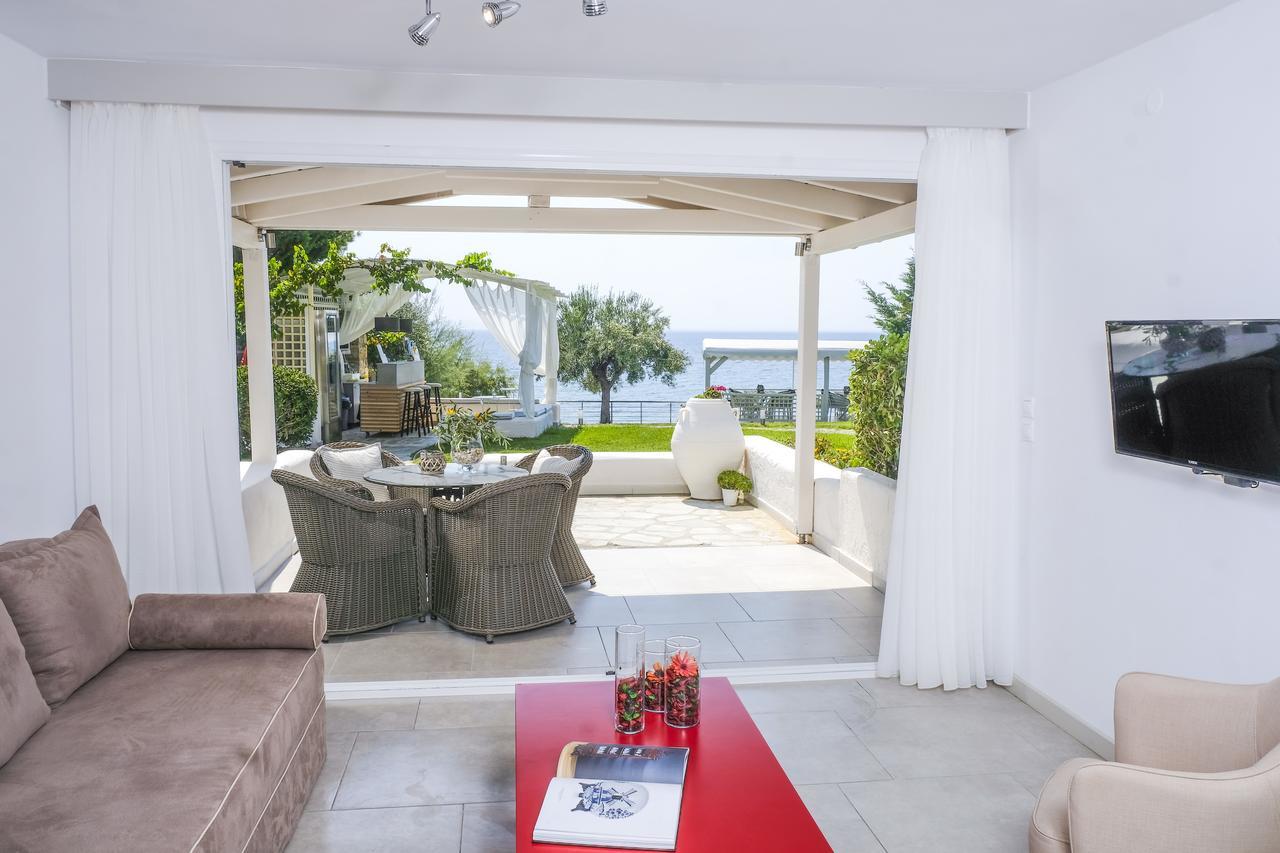 Acrotel Athena Villa Elia Nikitis Eksteriør billede