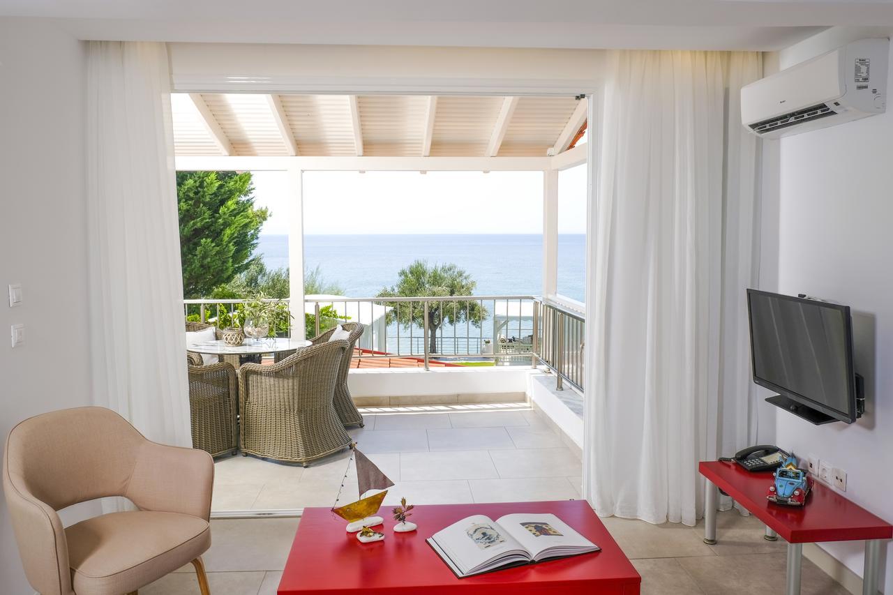 Acrotel Athena Villa Elia Nikitis Eksteriør billede